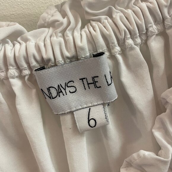 White Crop Off-the-shoulder Top (XS/AUS 6) - Picture 2 of 3